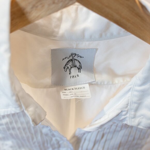 White tuxedo shirt - Picture 3 of 3